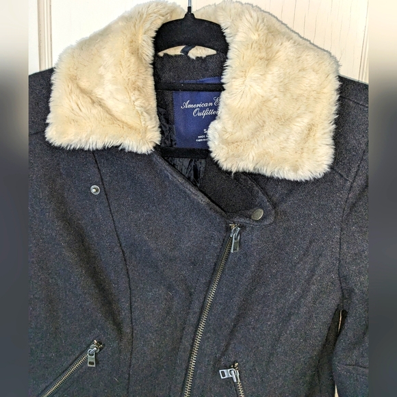 American Eagle Outfitters Women's Wool Blend Quilted Jacket - Picture 13 of 13